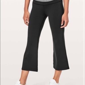 Lululemon high Rise Groove Crop 2019 version